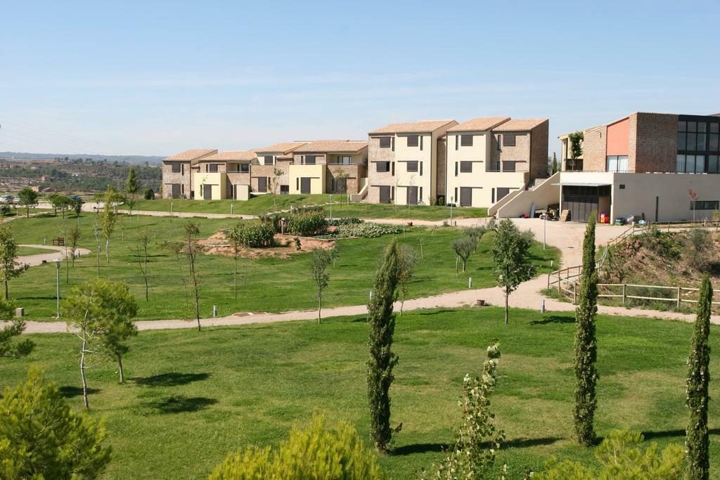 Vilar Rural De Cardona Ngoại thất bức ảnh